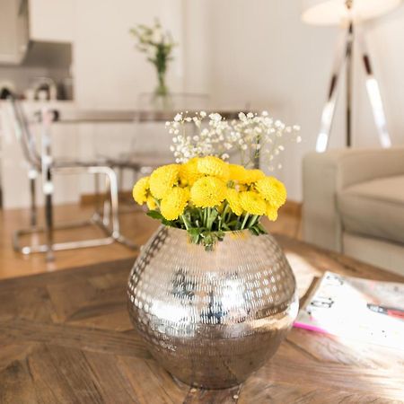 Downtown Urban Apartment มาดริด ภายนอก รูปภาพ