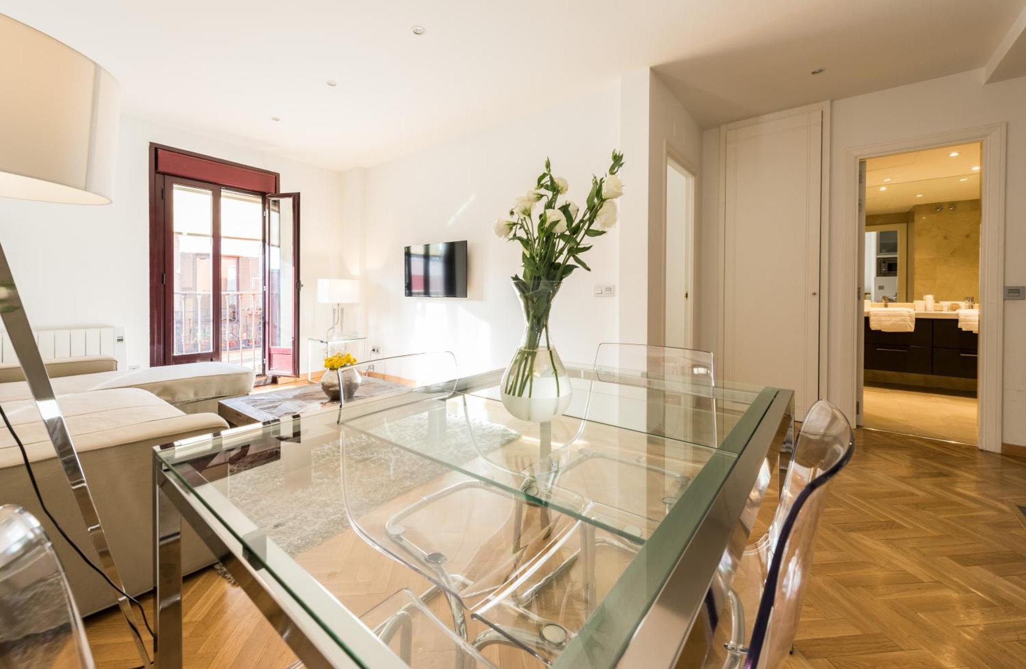 Downtown Urban Apartment มาดริด ภายนอก รูปภาพ