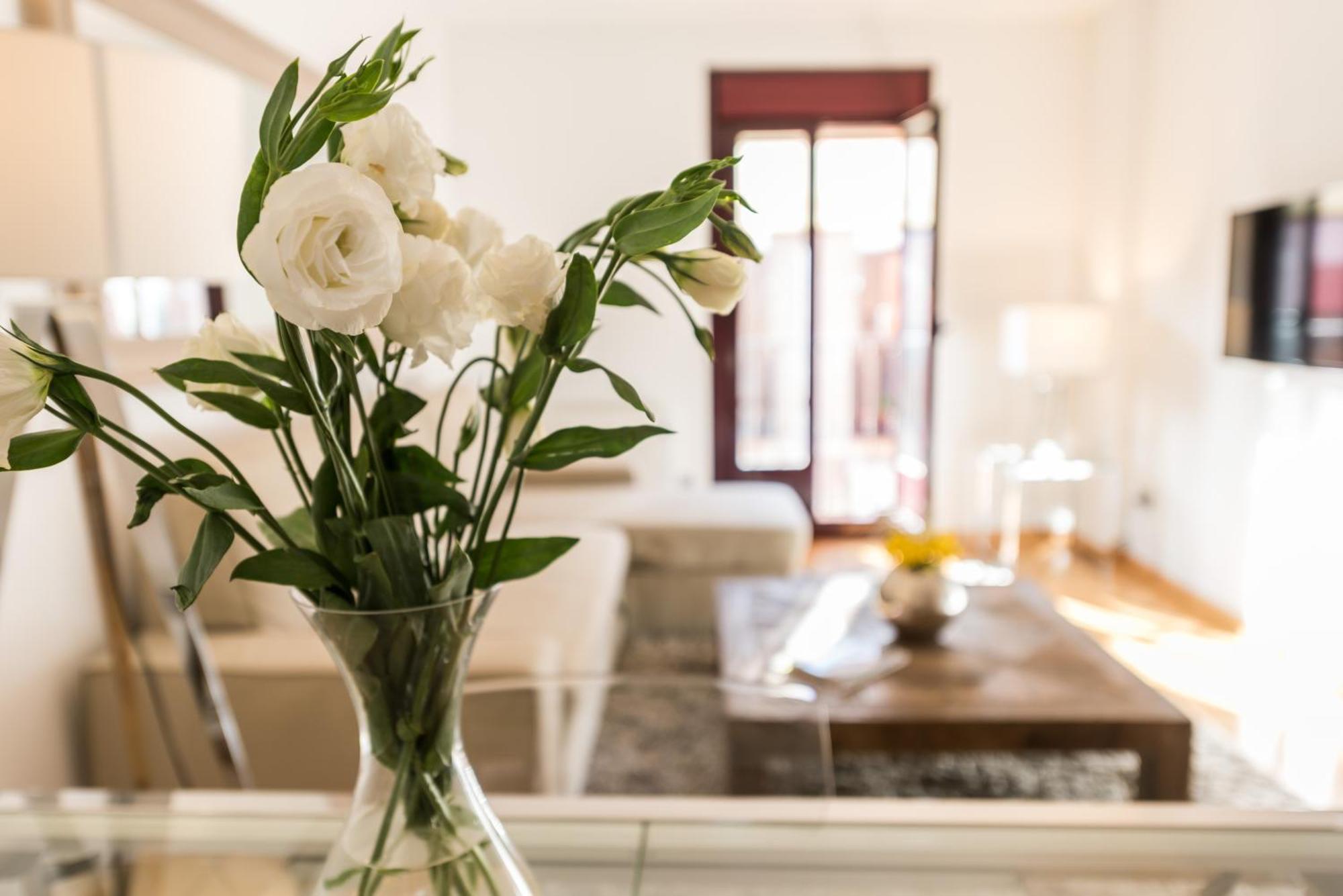 Downtown Urban Apartment มาดริด ภายนอก รูปภาพ