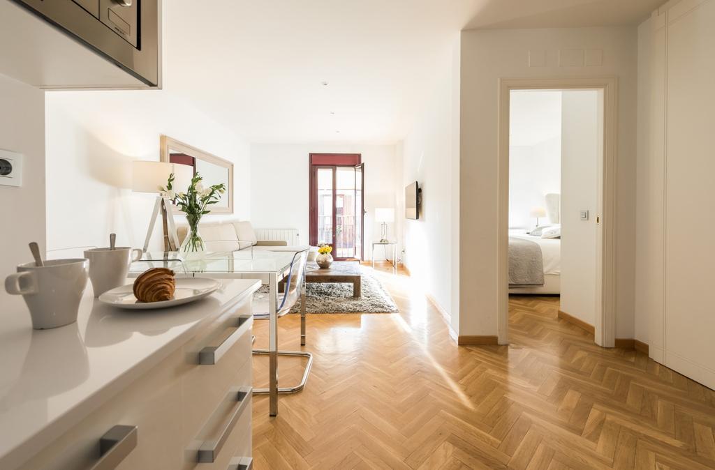Downtown Urban Apartment มาดริด ภายนอก รูปภาพ