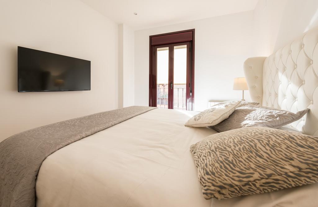 Downtown Urban Apartment มาดริด ภายนอก รูปภาพ